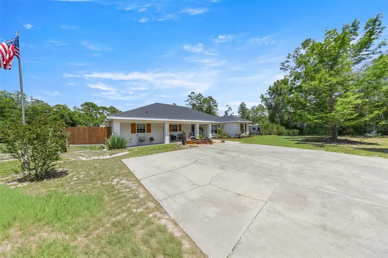 495 Fisher Rd, FL