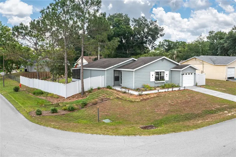 7503 Willow Wisp Dr W, FL