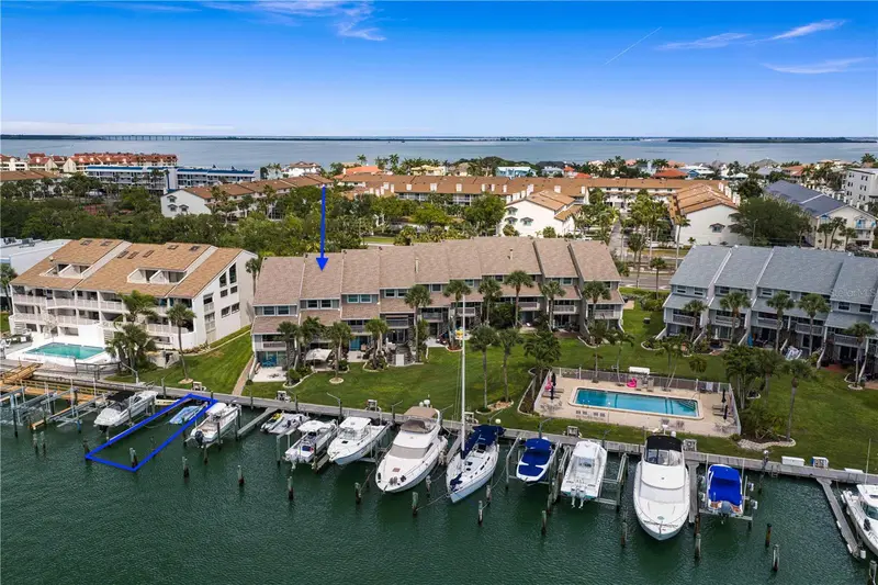 360 Pinellas Bayway S #I, FL