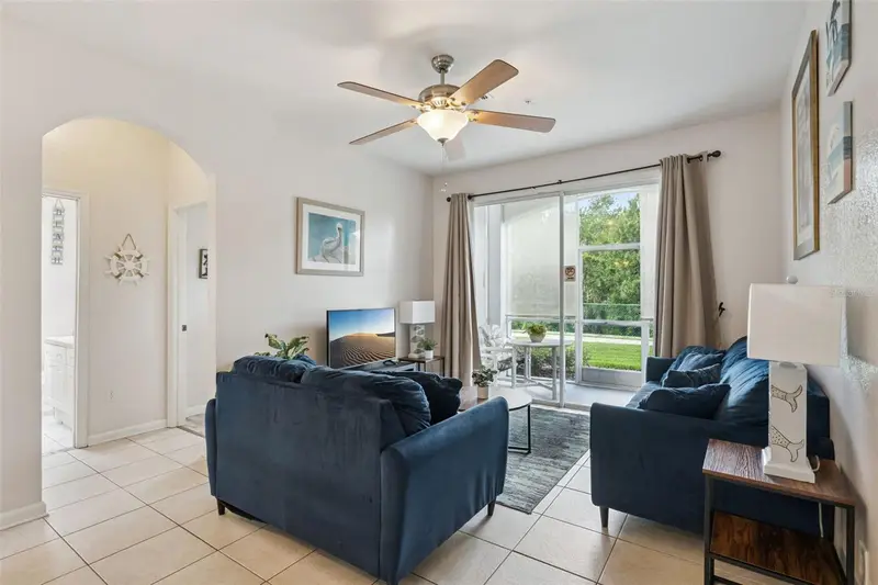 2304 Silver Palm Dr #103, FL