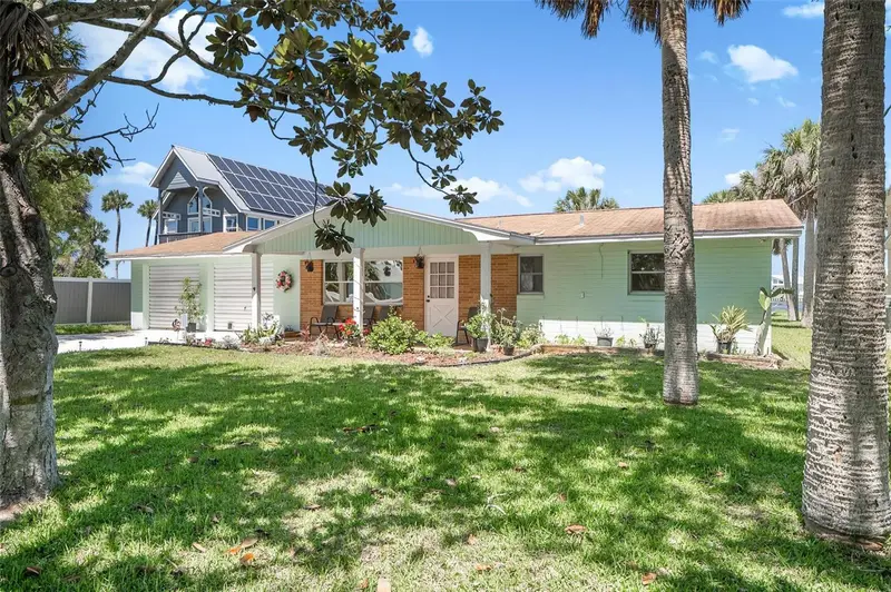 420 Lambert Ave, FL