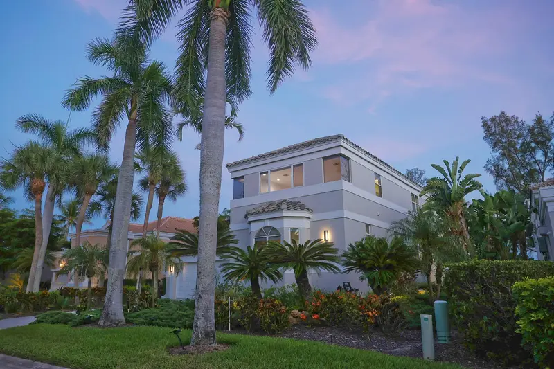 3527 Fair Oaks Ln, FL