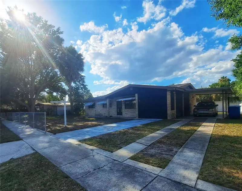 4721 W Fairview Hts, FL