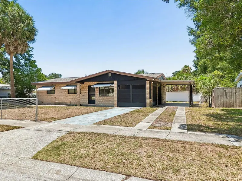 4721 Fairview Heights, FL