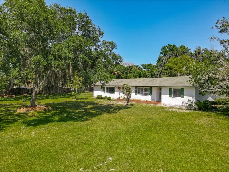 10 Mirror Lake Dr, FL