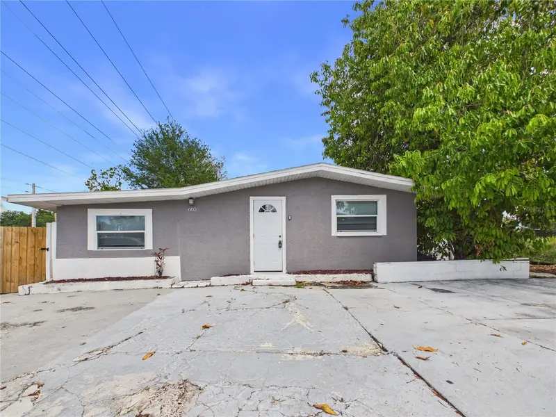 605 S Disston Ave, FL