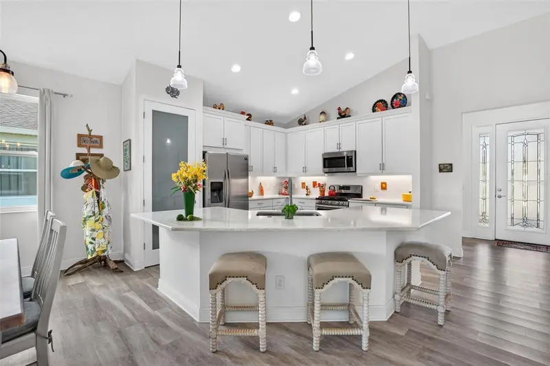 12923 Rainwashed Loop, FL