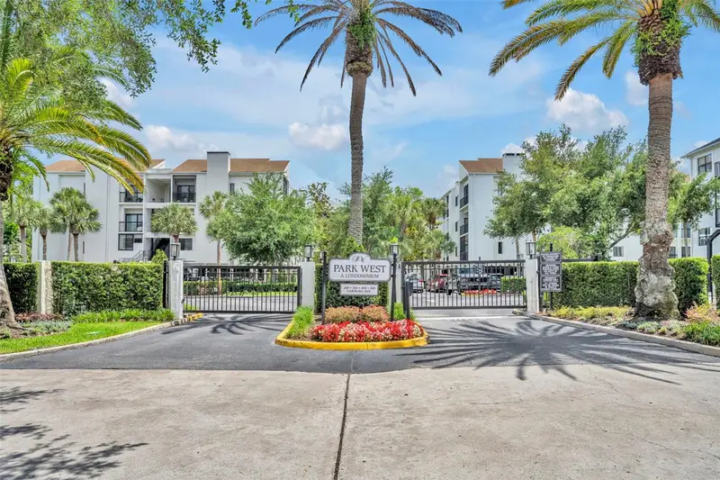 300 Carolina Ave #402c, FL