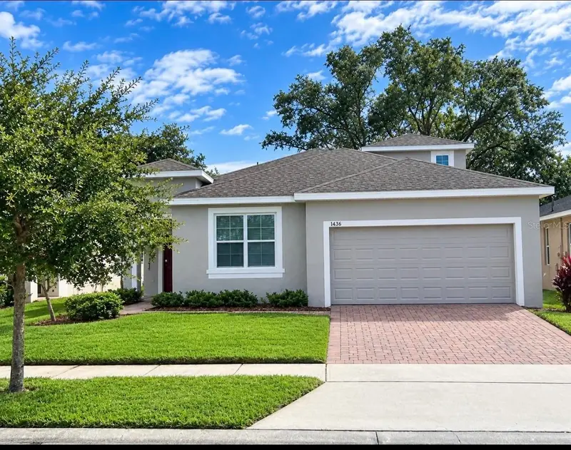 3215 Stratton Cir, FL