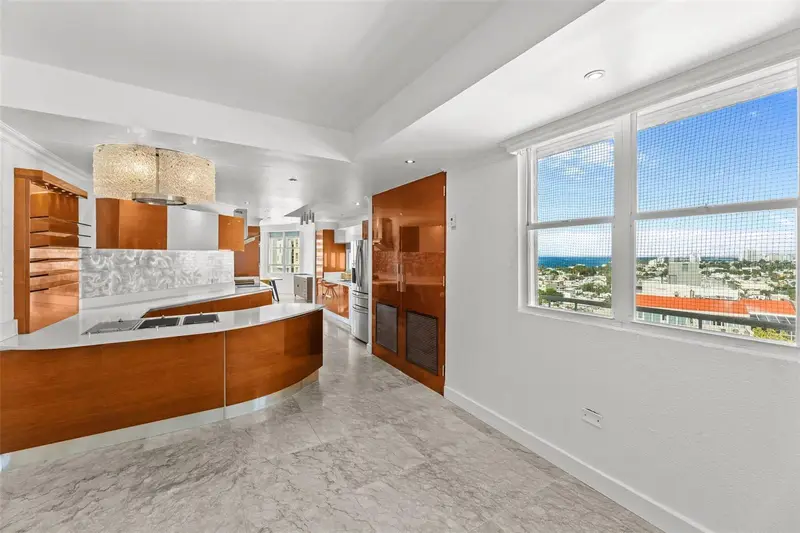 1754 Calle Mcleary #1101, PR