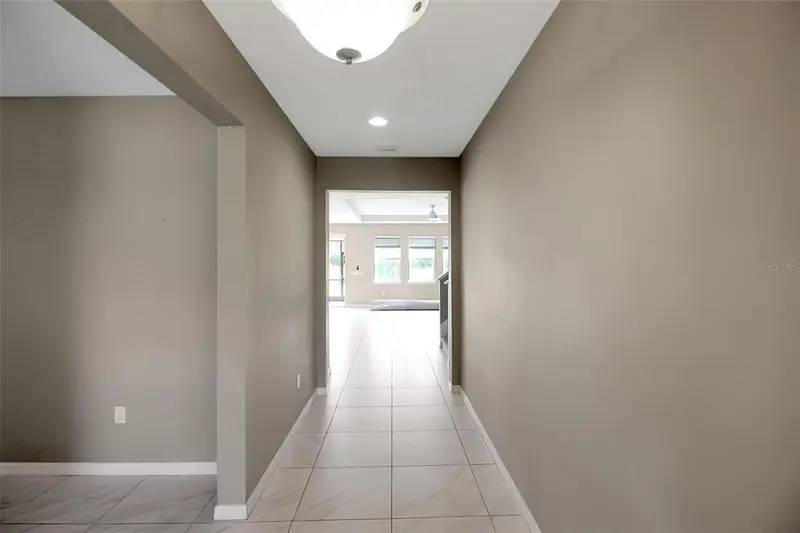 2914 Esmeralda Dr, FL