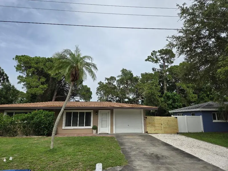 6015 Carlton Ave, FL
