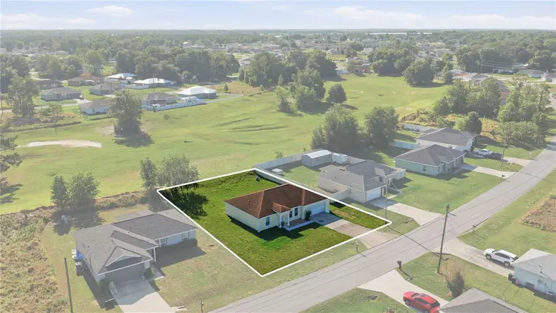 133 Juniper Loop Cir, FL
