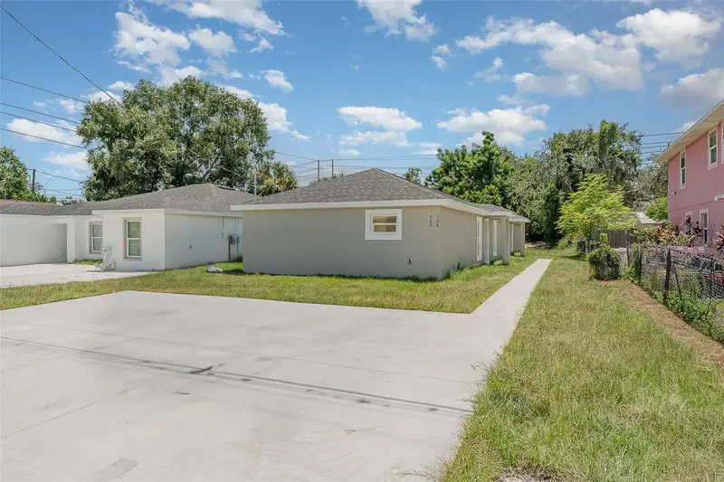 308 Ave P Nw, FL