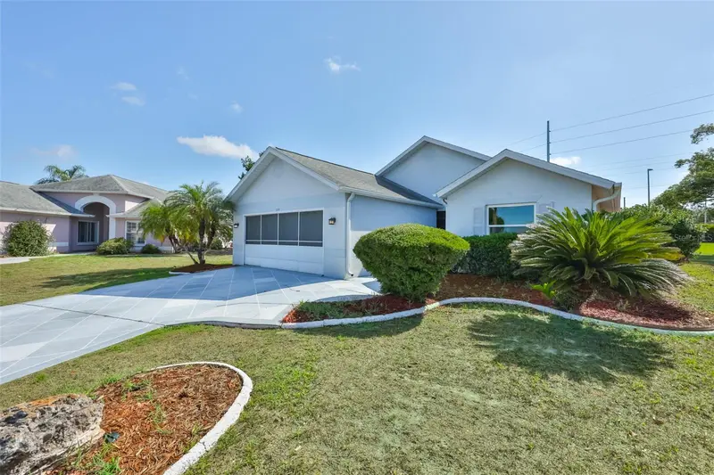 235 Linger Ln, FL