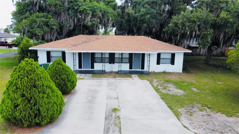 2097 Avenue H Nw, FL