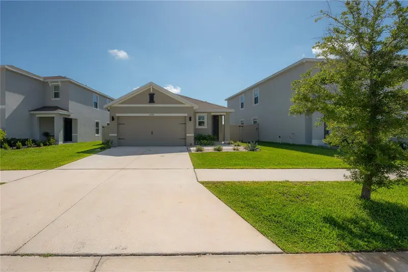 17042 Oval Rum Dr, FL