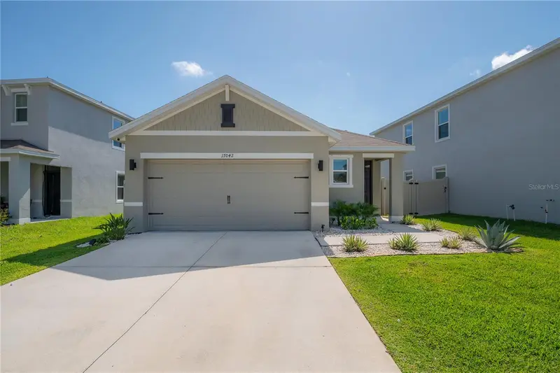 17042 Oval Rum Dr, FL