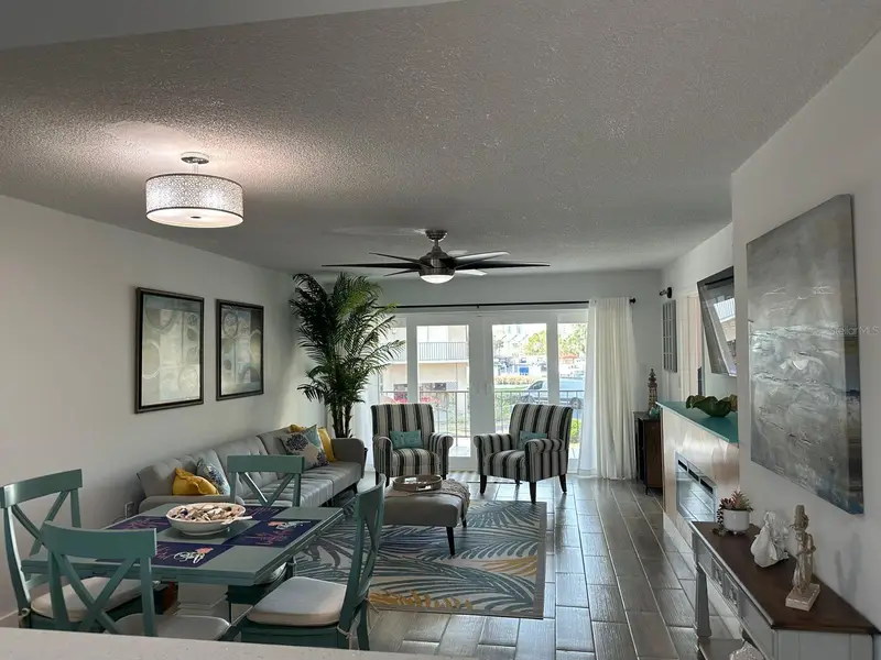 301 87th Ave #203, FL