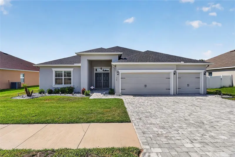 319 Travelers Creek Dr, FL