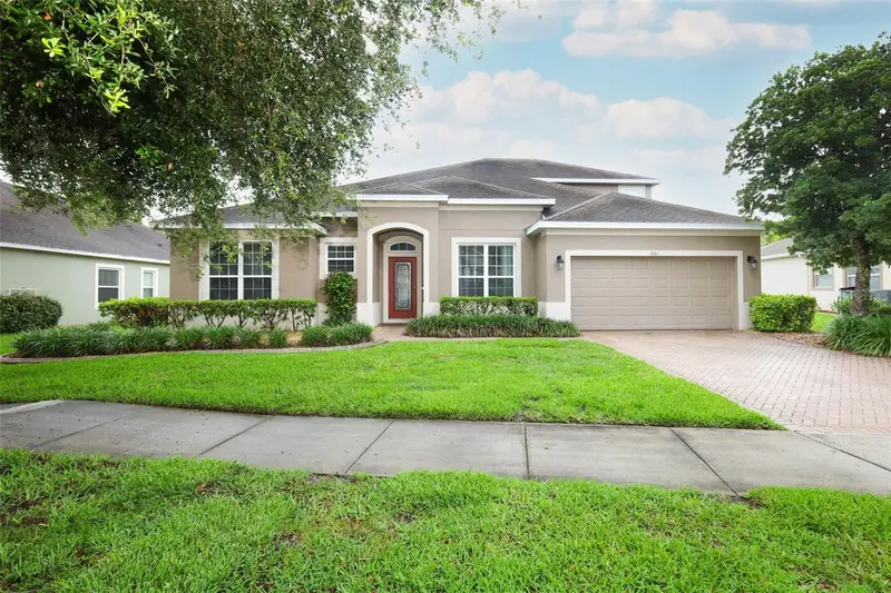 1661 Blue Grass Blvd, FL