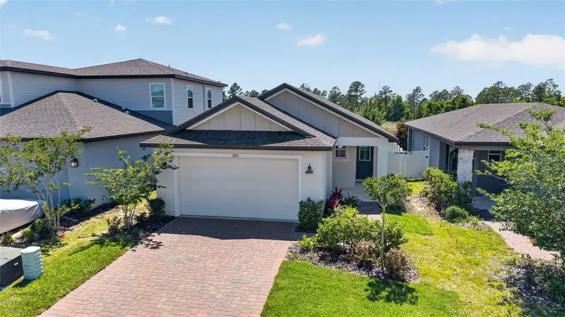 2281 Mystic Maze Ln, FL