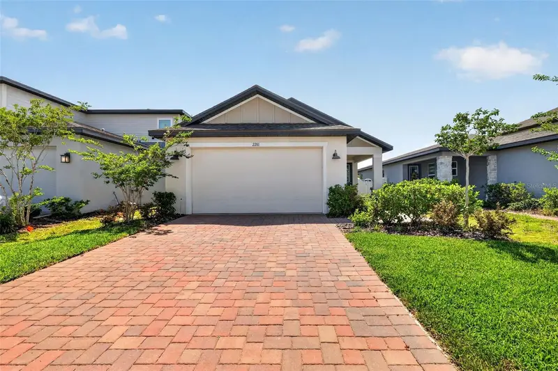 2281 Mystic Maze Ln, FL
