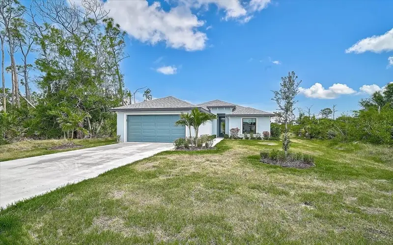 112 Hercules Dr, FL