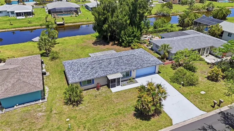 52 Annapolis Ln, FL