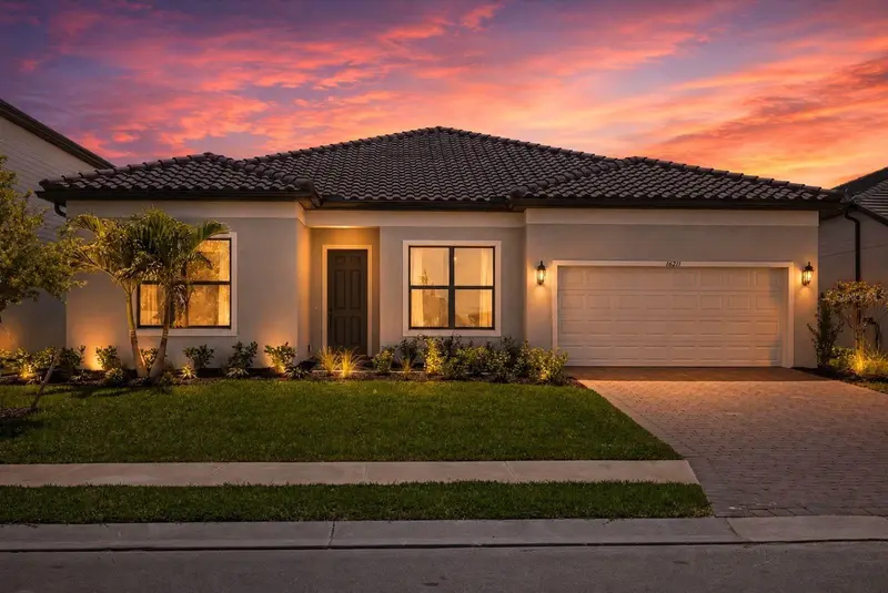 16211 Hidden Oak Loop, FL
