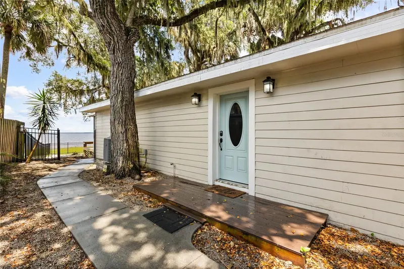 2462 Fort Lane Rd, FL