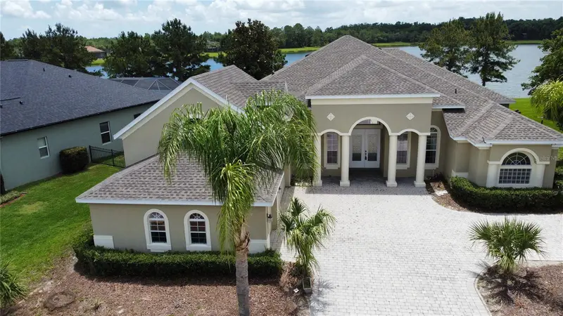760 Holly Springs Ter, FL