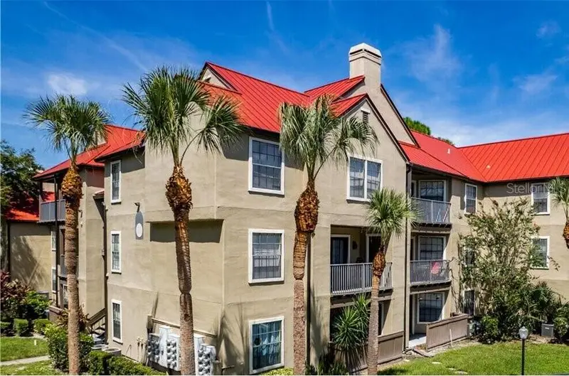 232 Afton Sq #201, FL