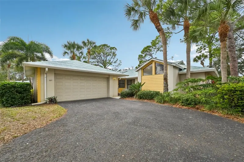 227 Southampton Dr #289, FL