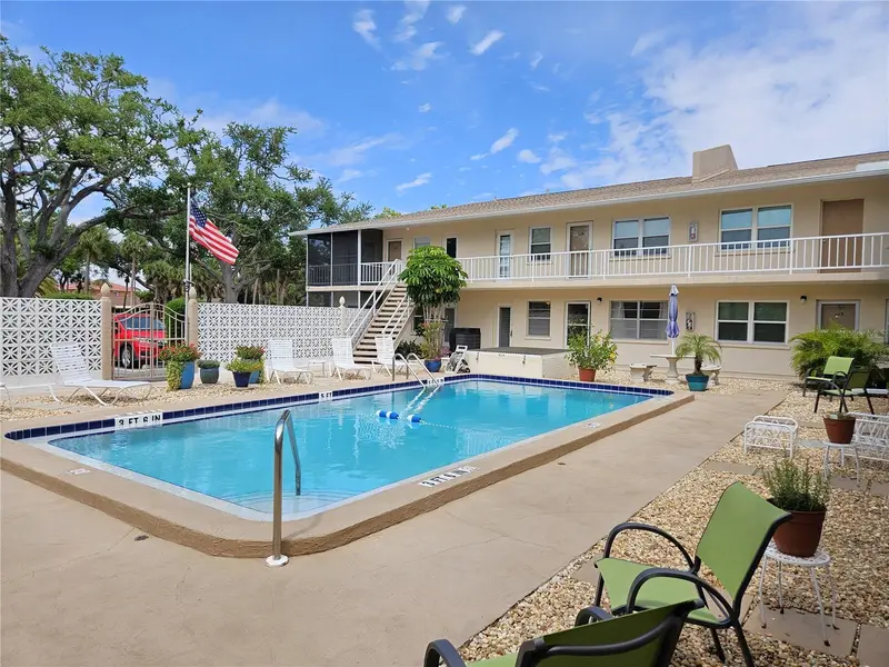 509 W Venice Ave #102, FL