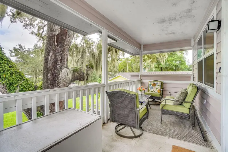 404 S Oak Ave, FL
