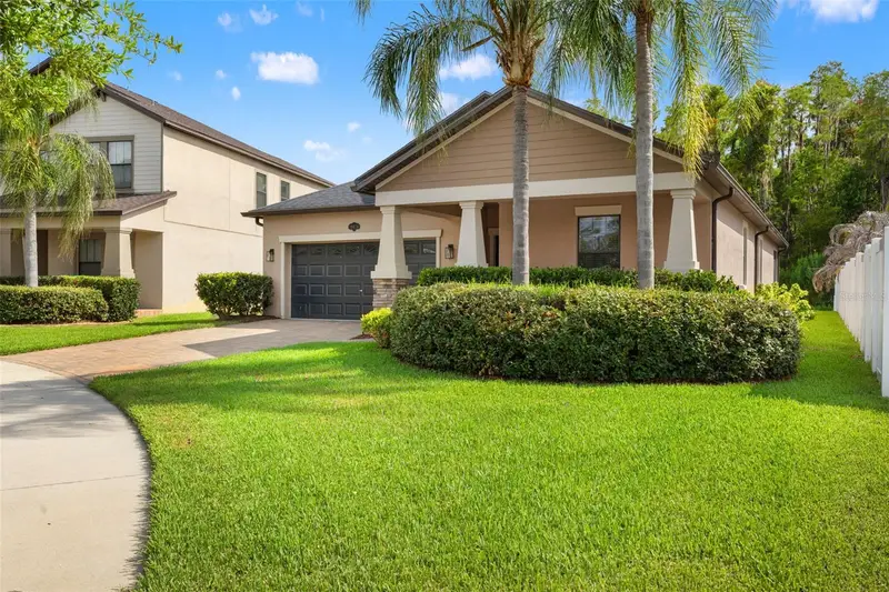 19476 Paddock View Dr, FL