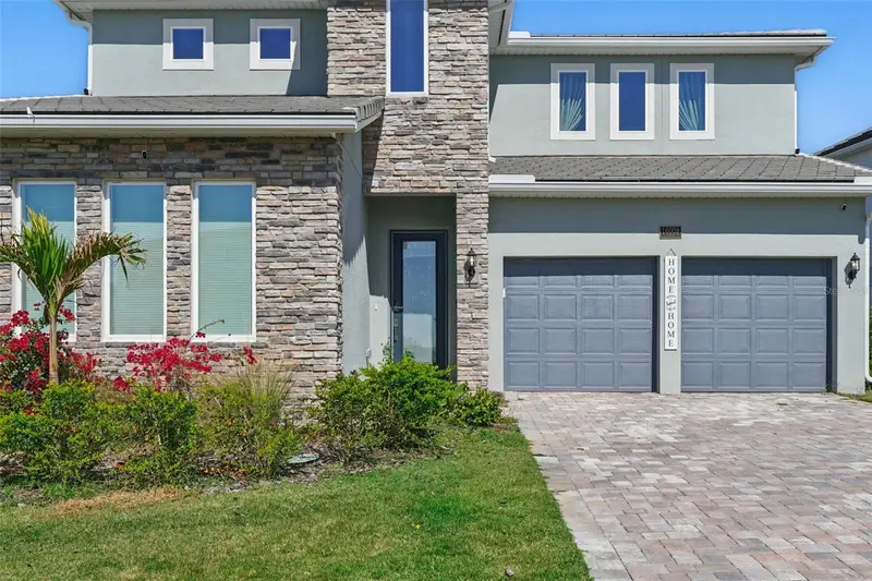 16008 Volterra Pt, FL