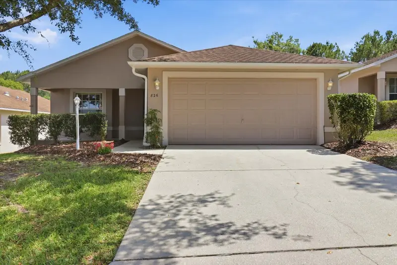 826 W Cockatiel Loop, FL
