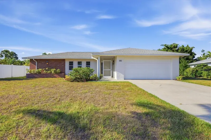 930 W Kathy Ct, FL