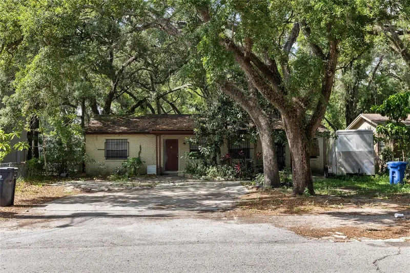1210 E 140th Ave, FL