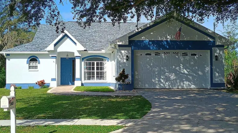 2401 Tangerine Hill Ct, FL