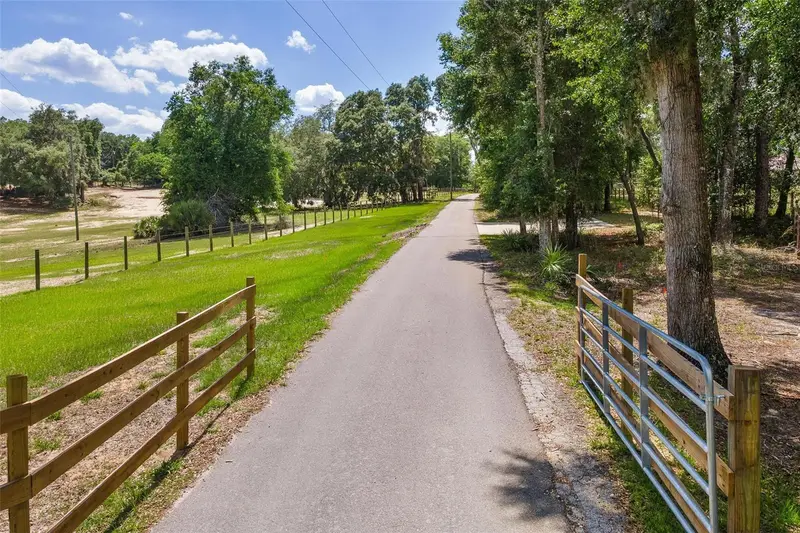 Se 152nd - Lot 17 (Ravenswood Rd) Parcel C Pl, FL