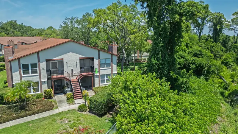 3455 Countryside Blvd #11, FL