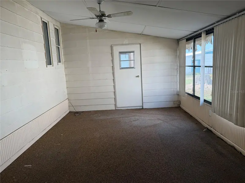 1007 Cassandra Ln, FL