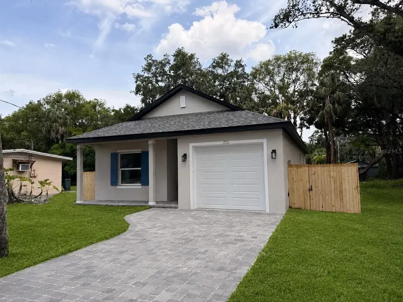 1816 W 16th St, FL