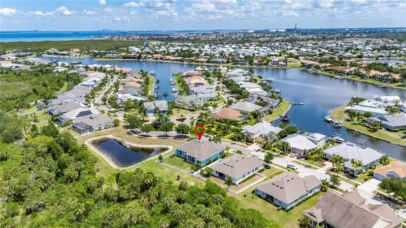 638 Manns Harbor Dr, FL
