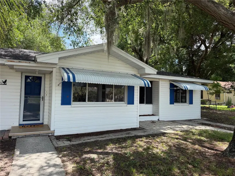 301 S Seminole Ave, FL
