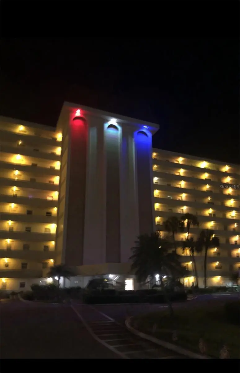 4750 Cove Cir #706, FL