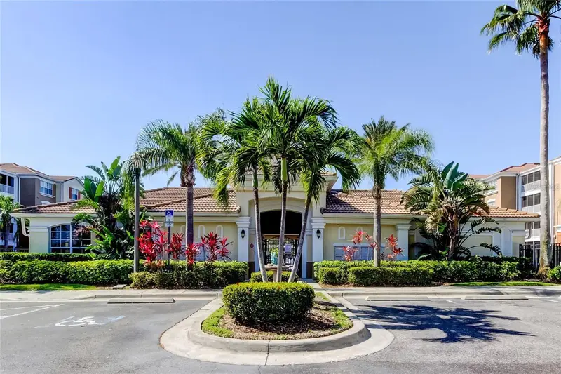 7903 Seminole Blvd #2103, FL